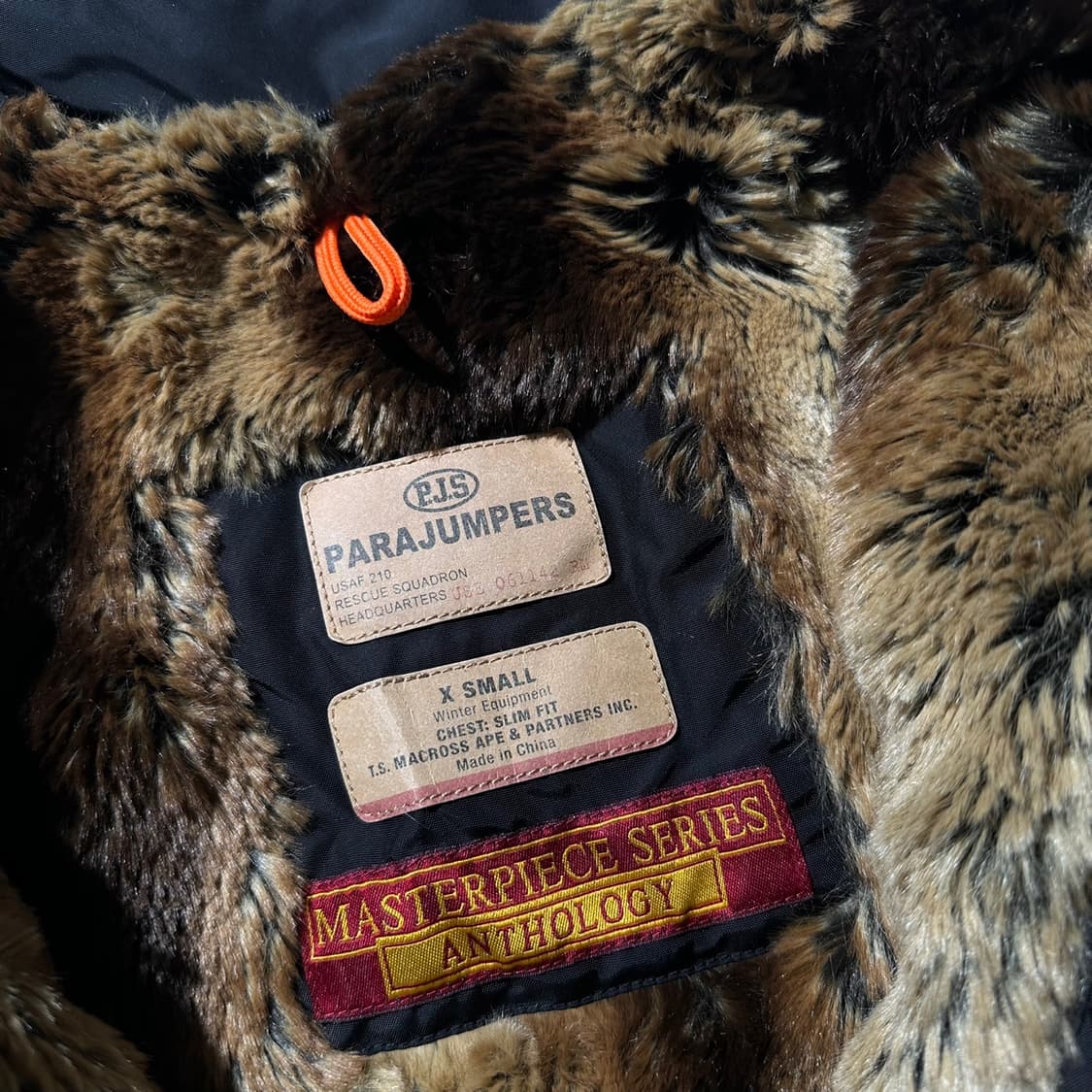 파라점퍼스 Anthology 퍼 라이닝 다운 패딩 자켓 상품이미지5