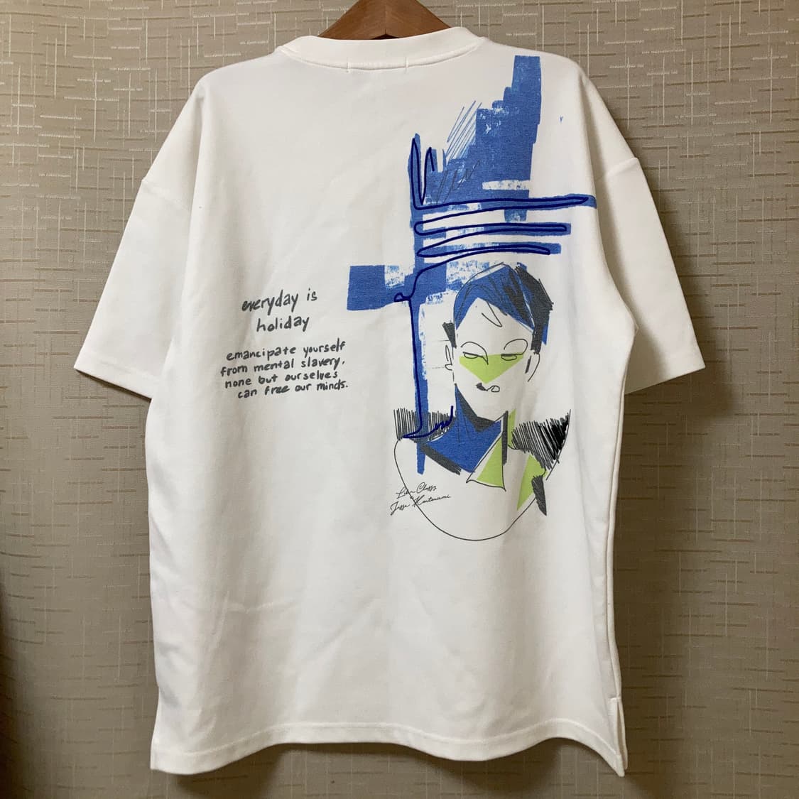 리버클래시 화이트 아트웍 반팔 티셔츠 상품이미지7