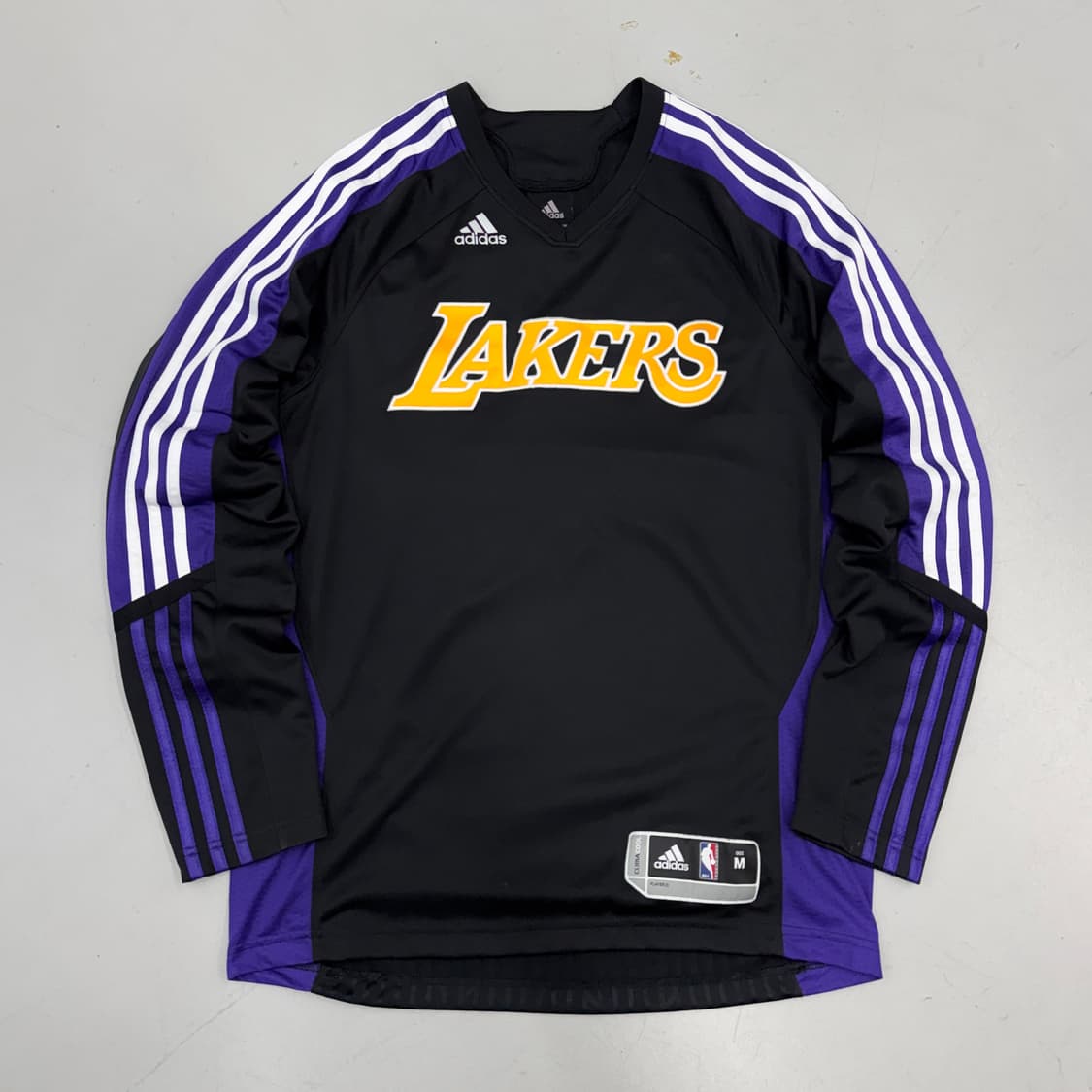 아디다스 X NBA 00s 레이커스 삼선 블록코어 롱슬리브 져지 상품이미지2