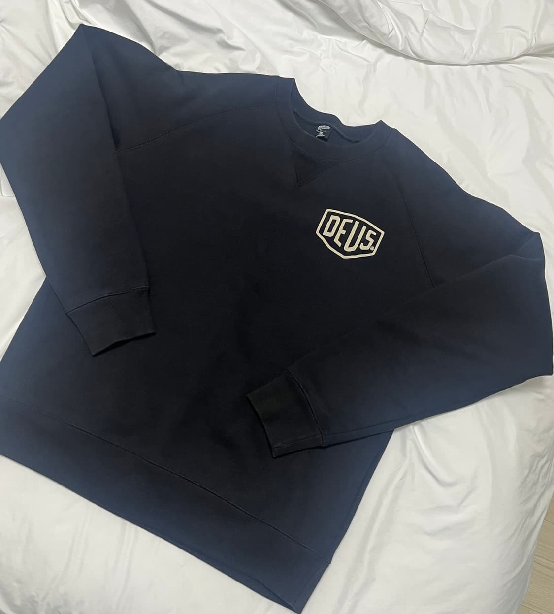 데우스 엑스 마키나 서울 맨투맨 M 블랙 상품이미지1