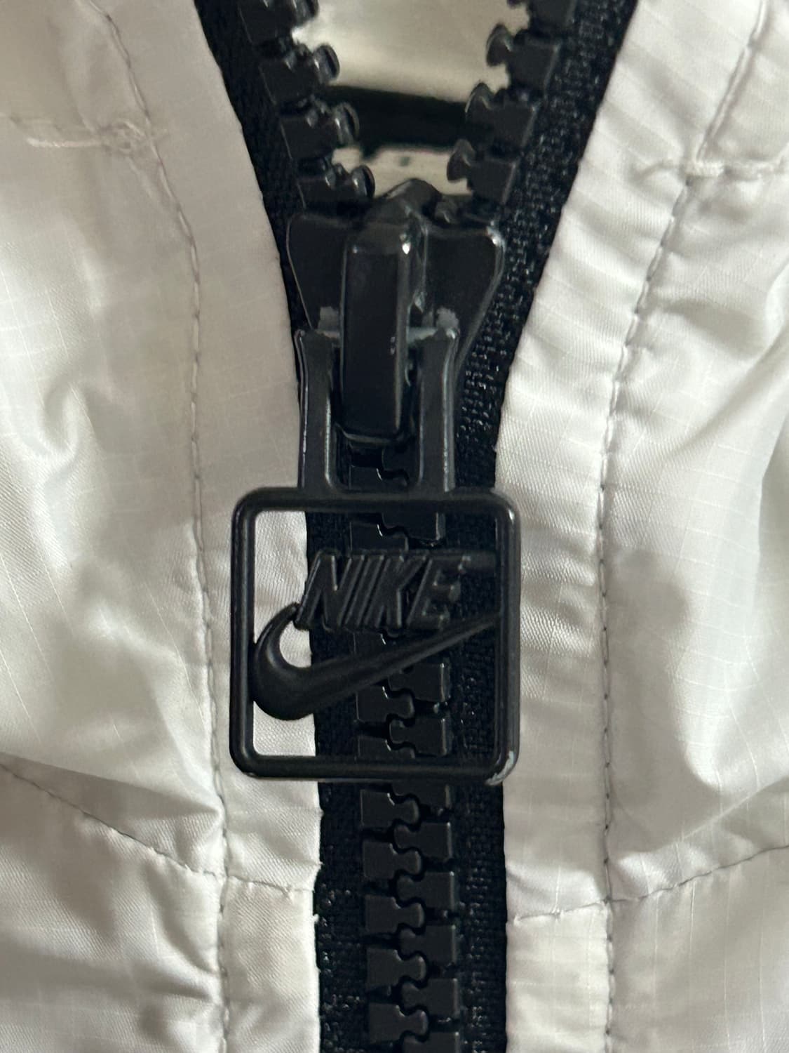 나이키 여성 윈드러너 우븐 바람막이 자켓 흰검 화이트 블랙 S 상품이미지3
