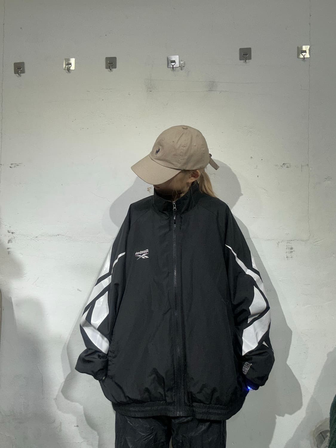 리복 블랙 올드스쿨 오버핏 바람막이 자켓 2XL 상품이미지2