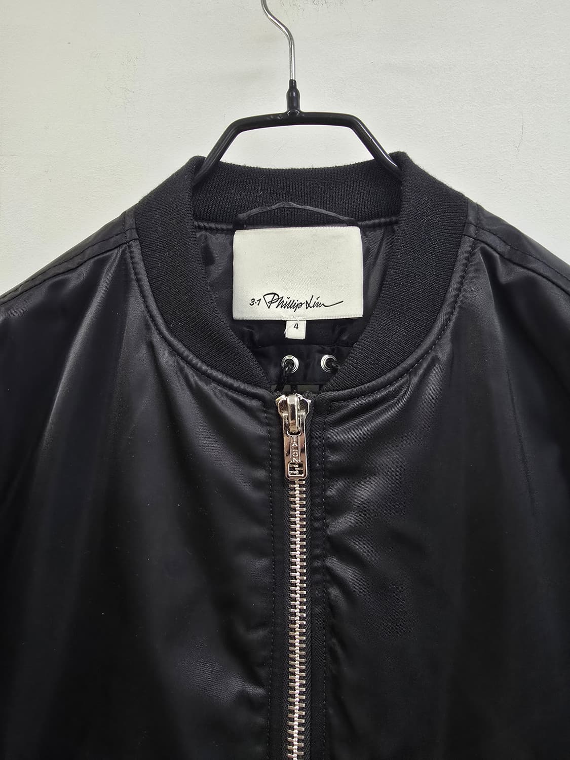 3.1필립림 레이스업 봄버 상품이미지3