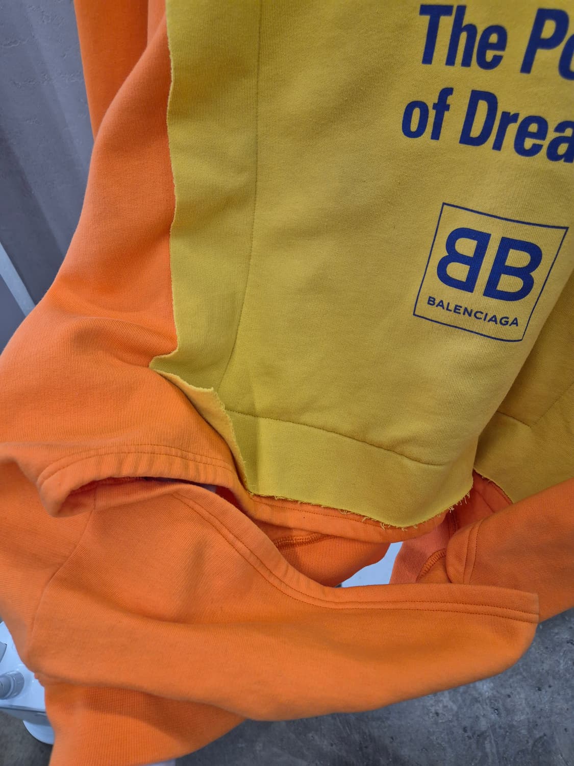 발렌시아가 런웨이 오버후드티 M 상품이미지3