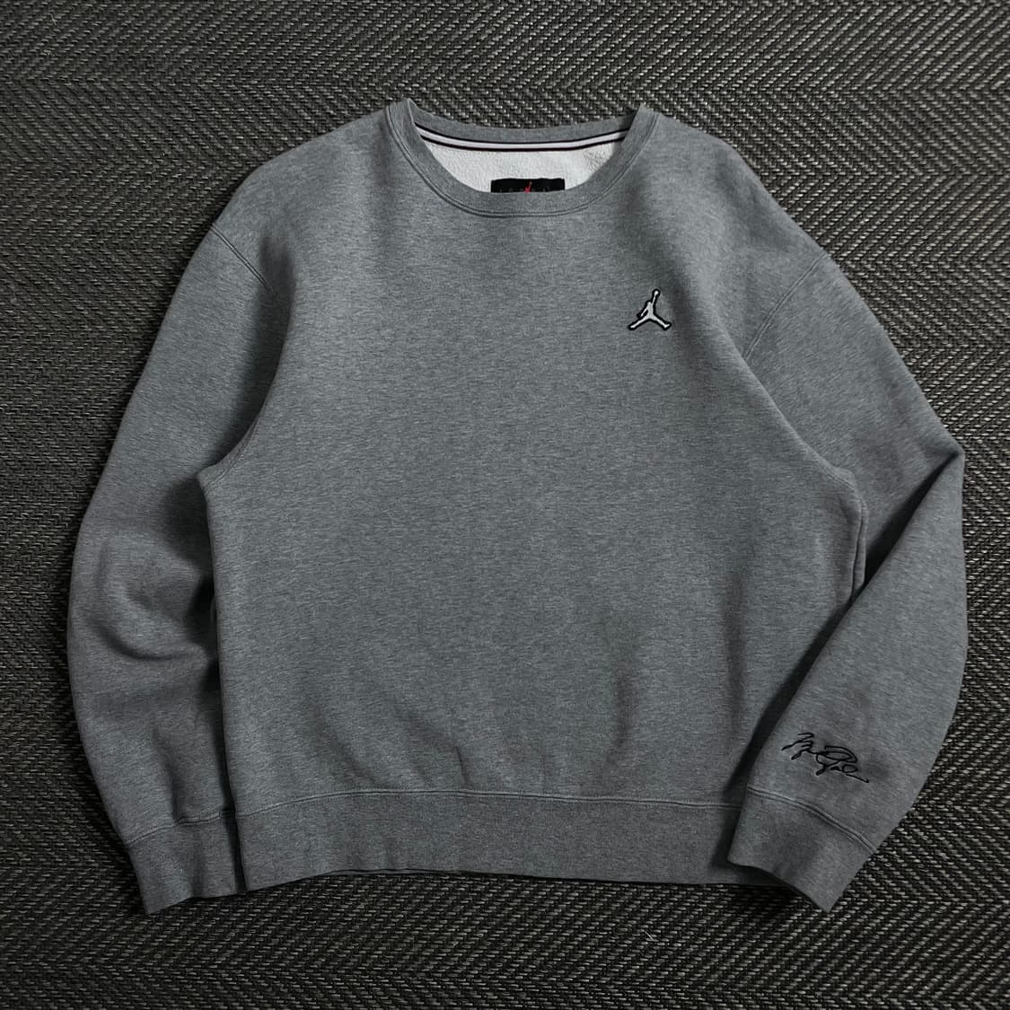 나이키 조던 에센셜 기모 스웻 맨투맨 그레이o 4282 상품이미지1