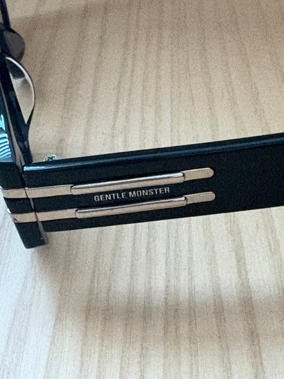 젠틀몬스터  상품이미지3