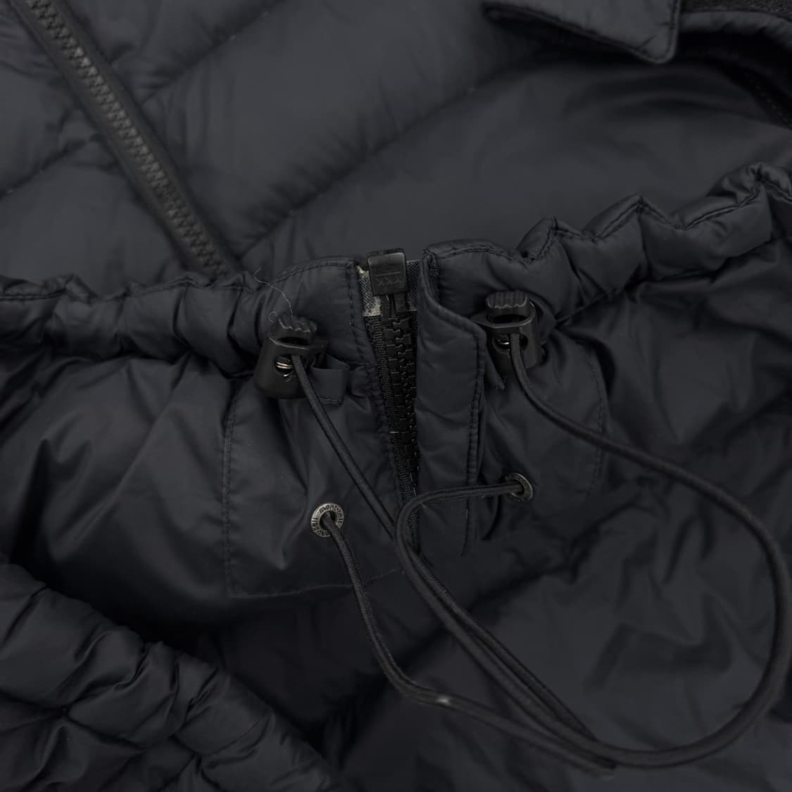 몽벨 고프코어 나일론 구스다운 경량패딩 상품이미지7