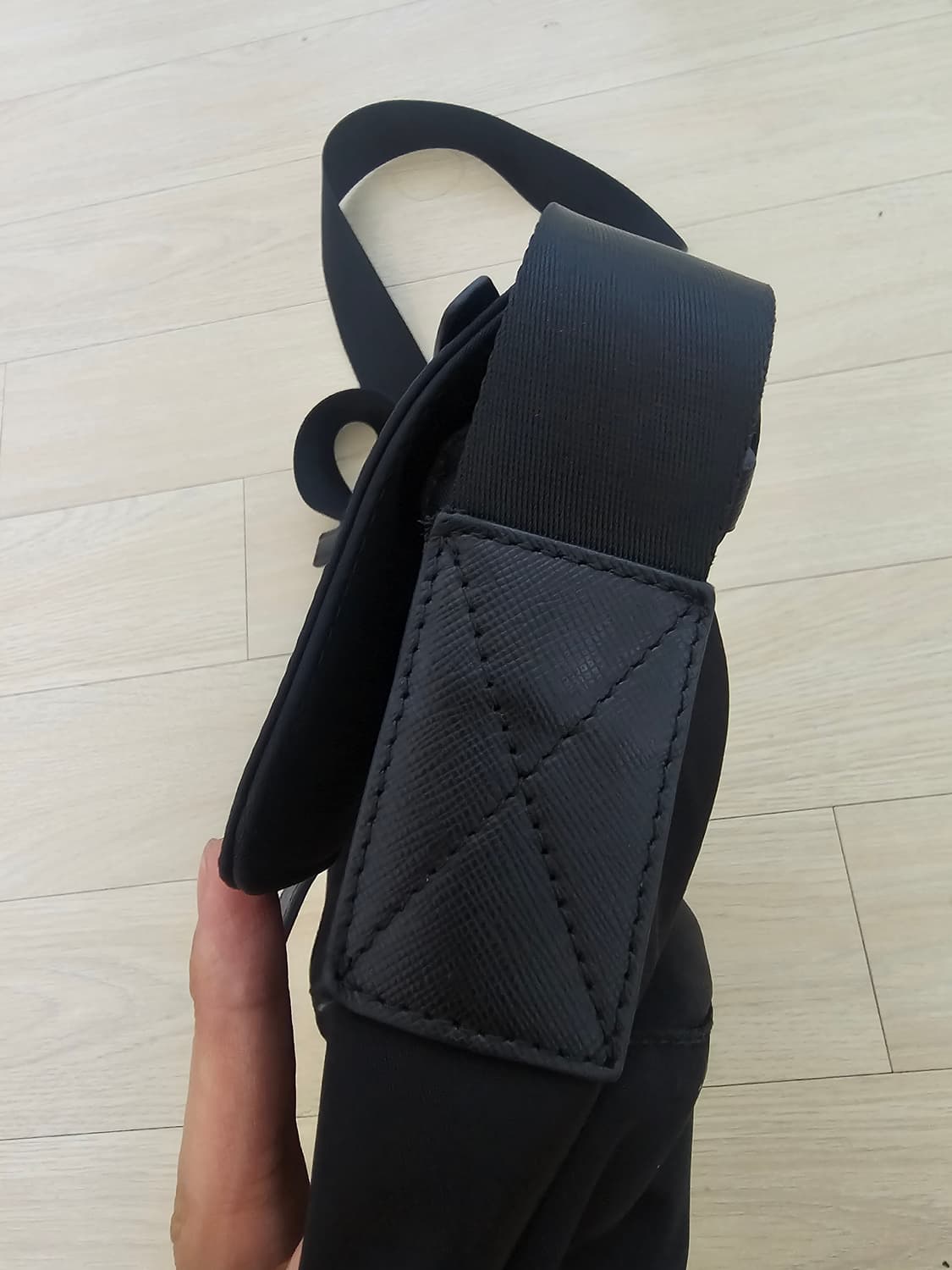 프라다리나일론사피아노  주우재가방 상품이미지5