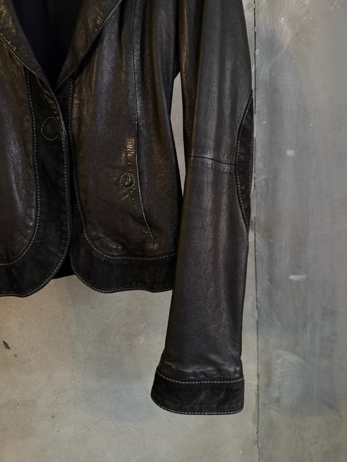 엠포리오 아르마니 레더 자켓 44~55 상품이미지8