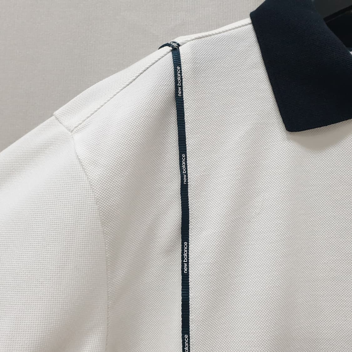 뉴발란스 우먼 썸머트랙 카라 롱티셔츠 85 상품이미지3