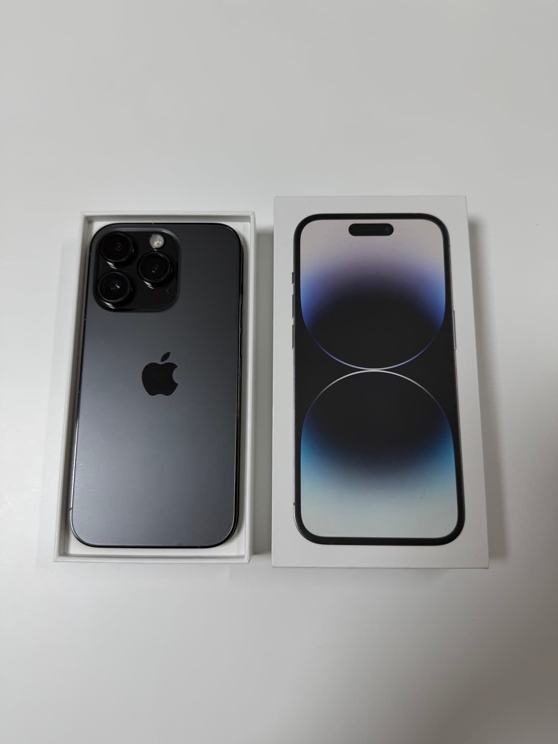 아이폰 14pro 블랙 128기가 상품이미지1