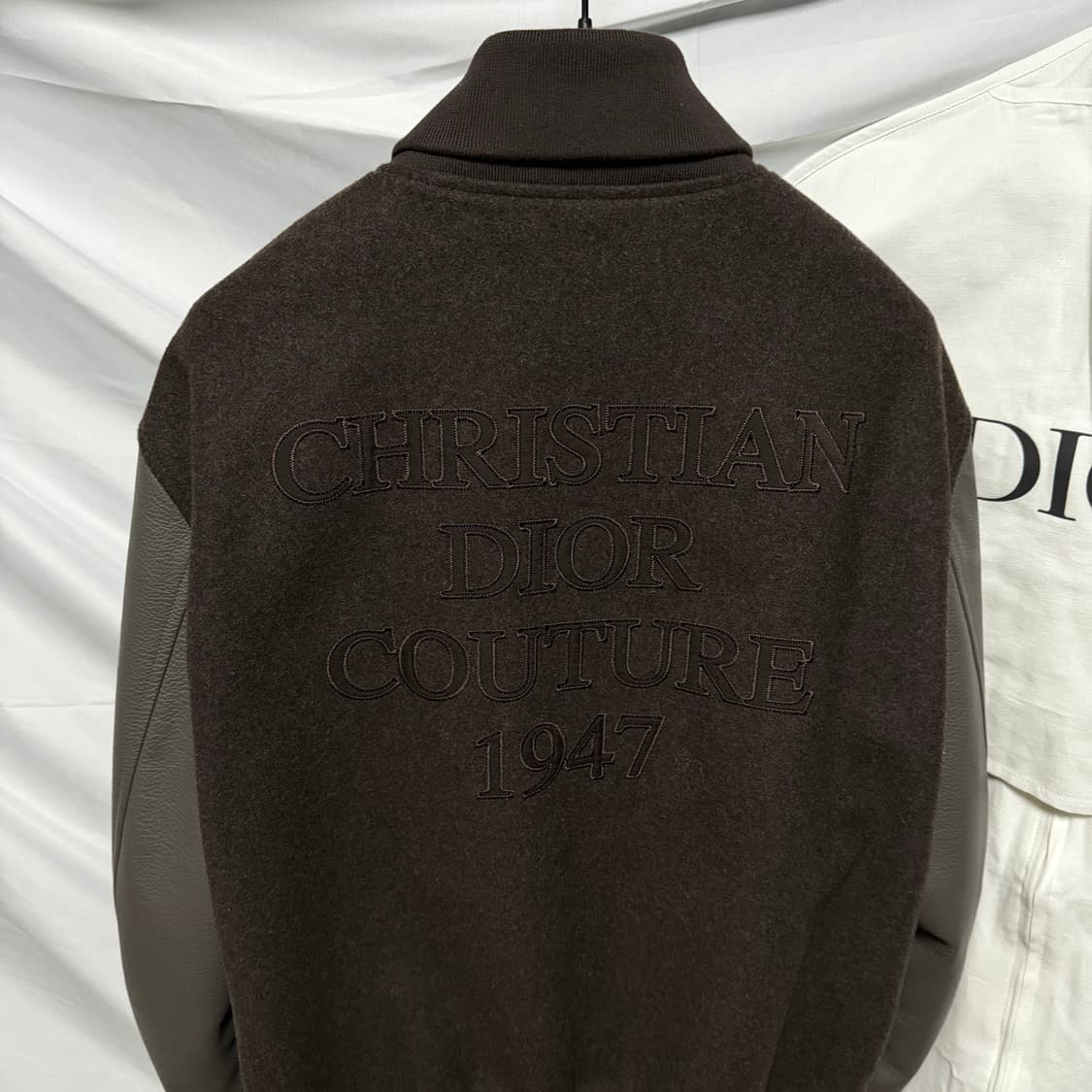 [S+급/52] 디올 1947 레터링 스타디움 바시티 자켓 풀구성 상품이미지2