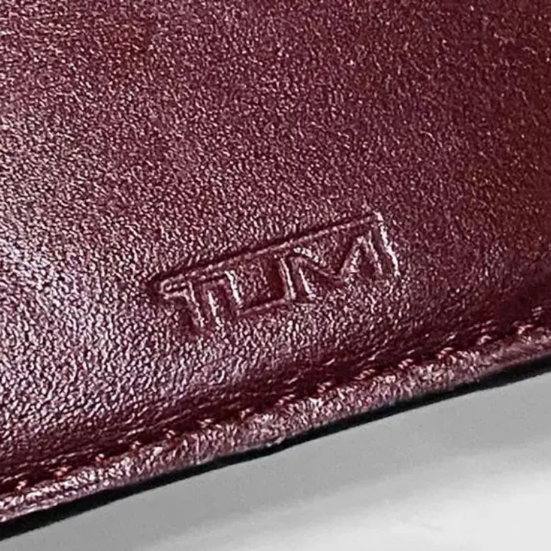 [정품] TUMI 투미 와인컬러 송아지가죽 카드지갑 상품이미지2
