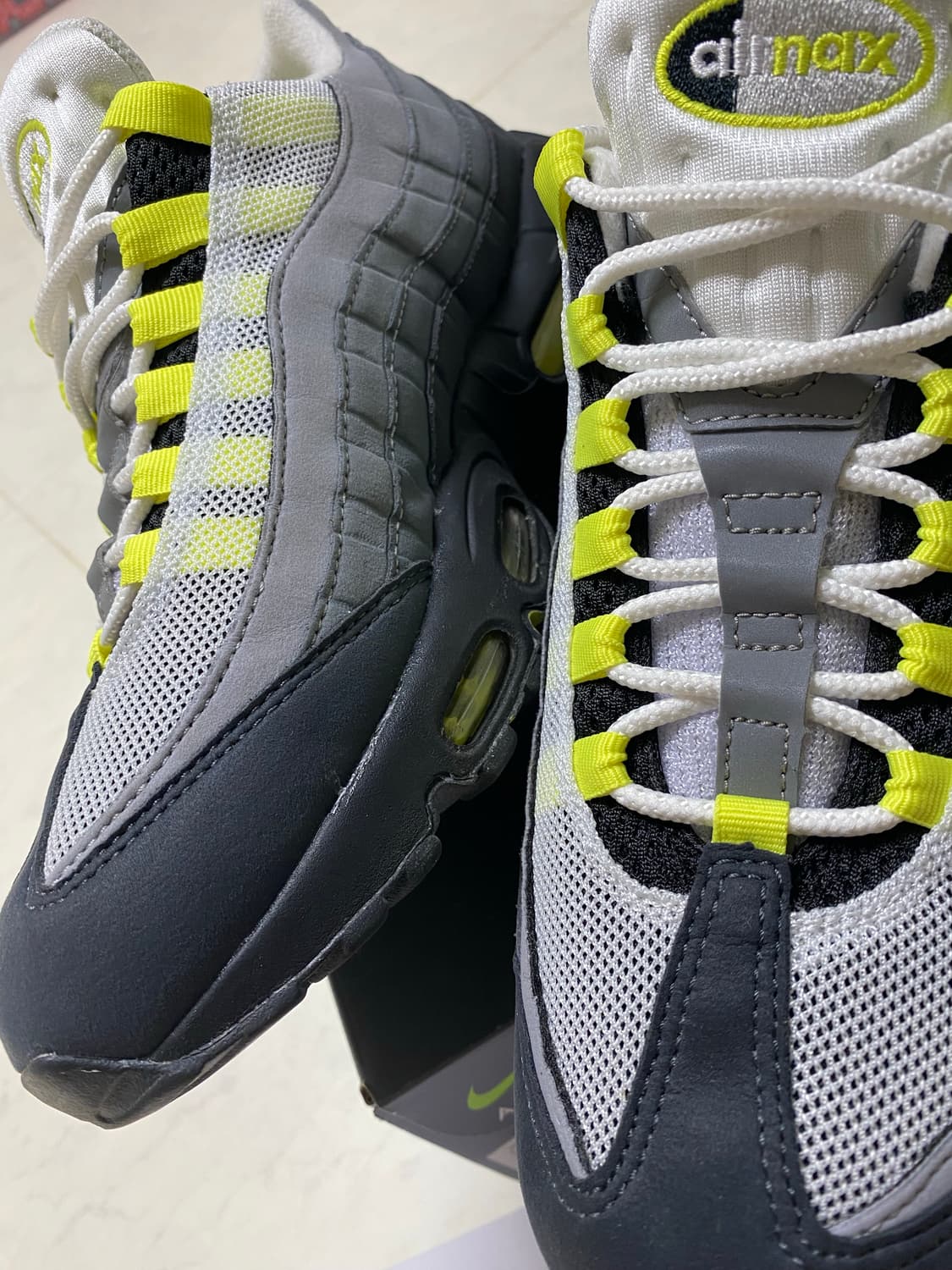 Nike Air Max 95 OG 형광 (2020) 265size 상품이미지5