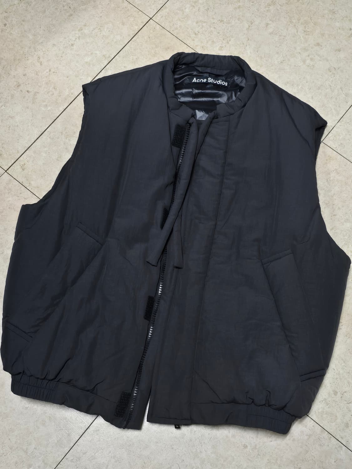 아크네 스튜디오 패딩조끼 L 상품이미지1