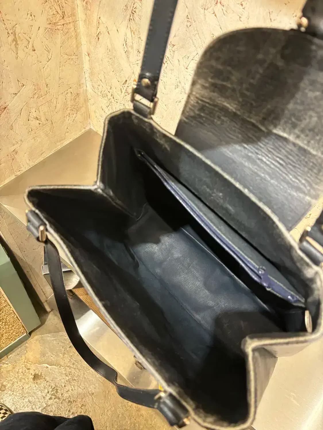 꾸레쥬 블랙 레더 숄더백 토트백 상품이미지8