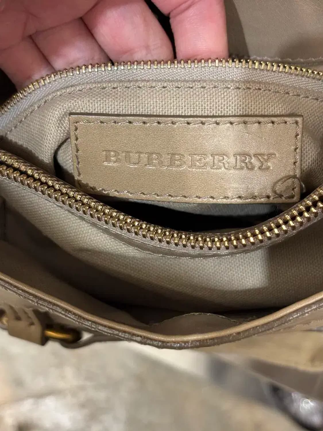 버버리 Burberry 크로스백(더스트백 포함) 상품이미지8