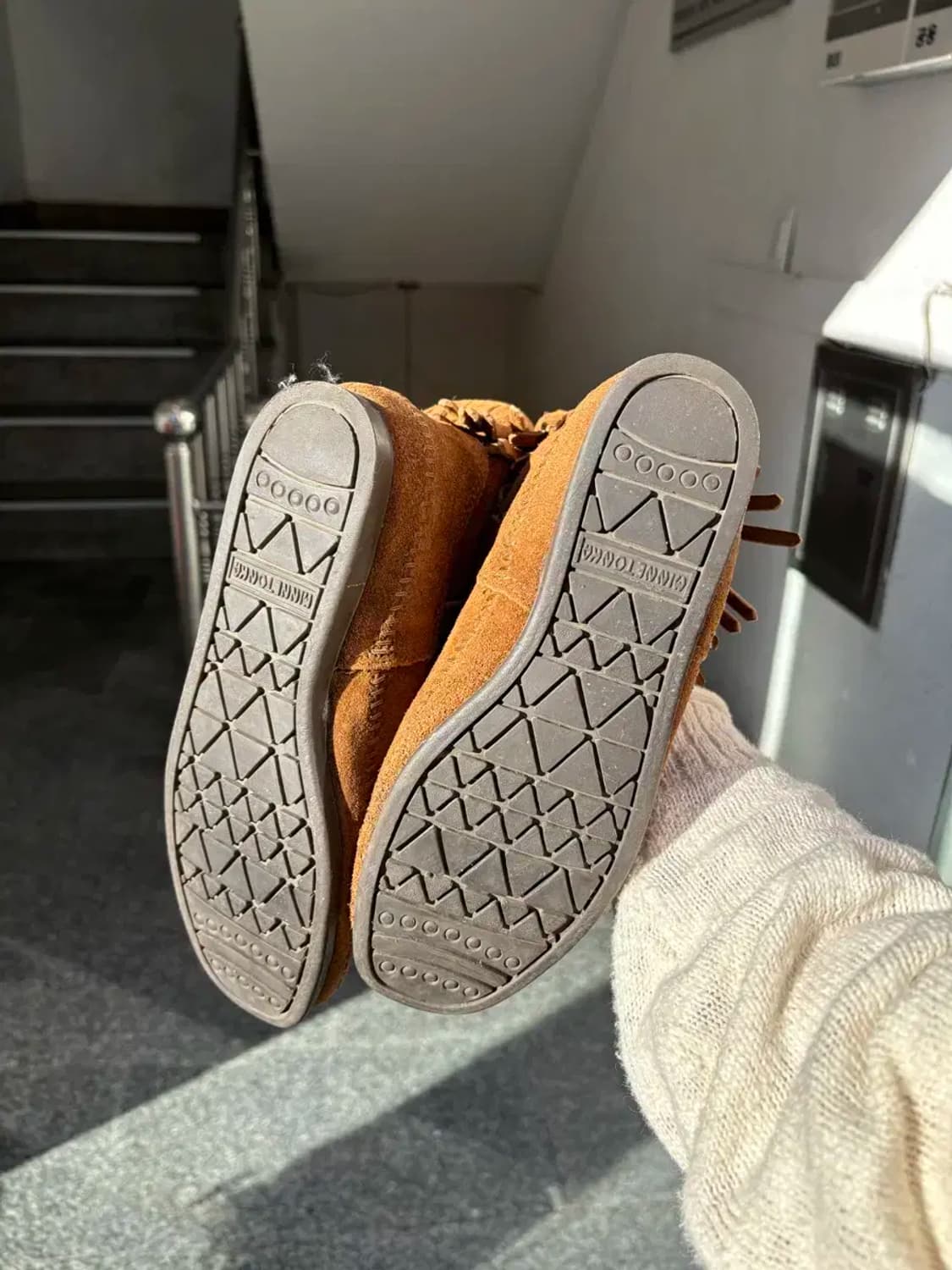 미네통카 스웨이드 프린지 부츠 카멜 7사이즈 상품이미지4