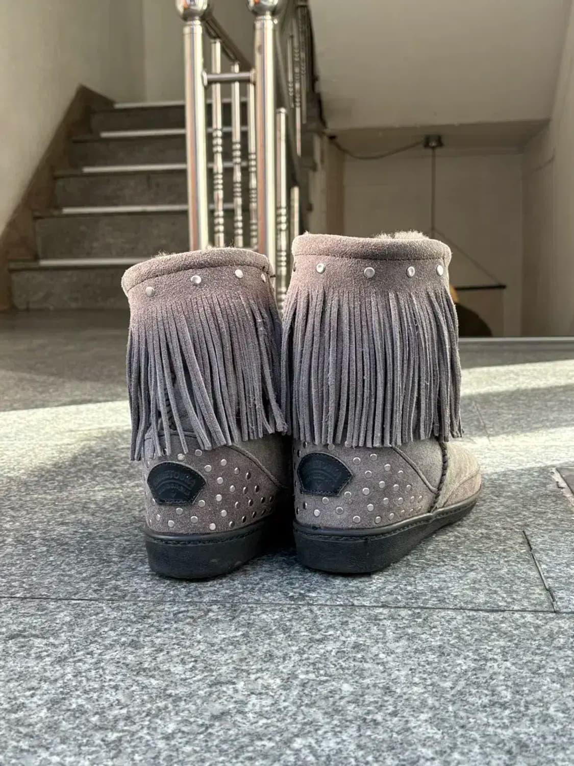 미네통카 스웨이드 프린지 부츠(안감 퍼) 상품이미지3