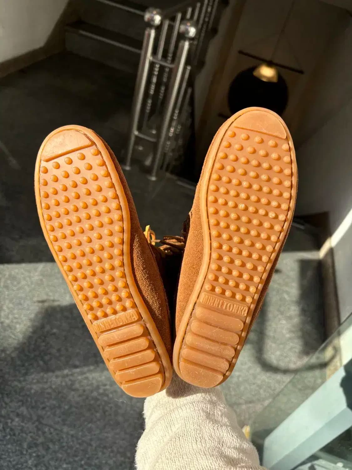 미네통카 스웨이드 프린지 부츠 카멜 상품이미지4