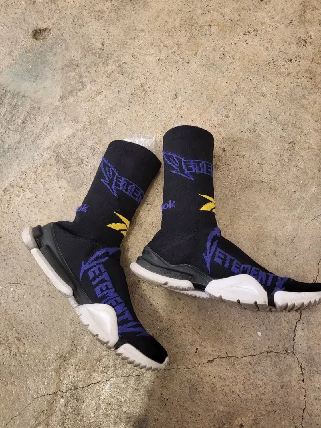 리복X베트멍 삭스러너 삭스슈즈 250 상품이미지3