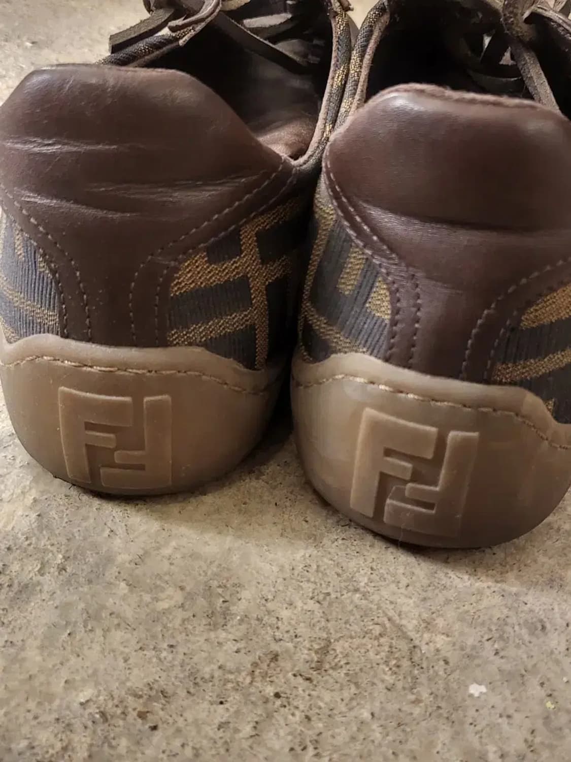 펜디 주카 스니커즈 245~250 상품이미지4