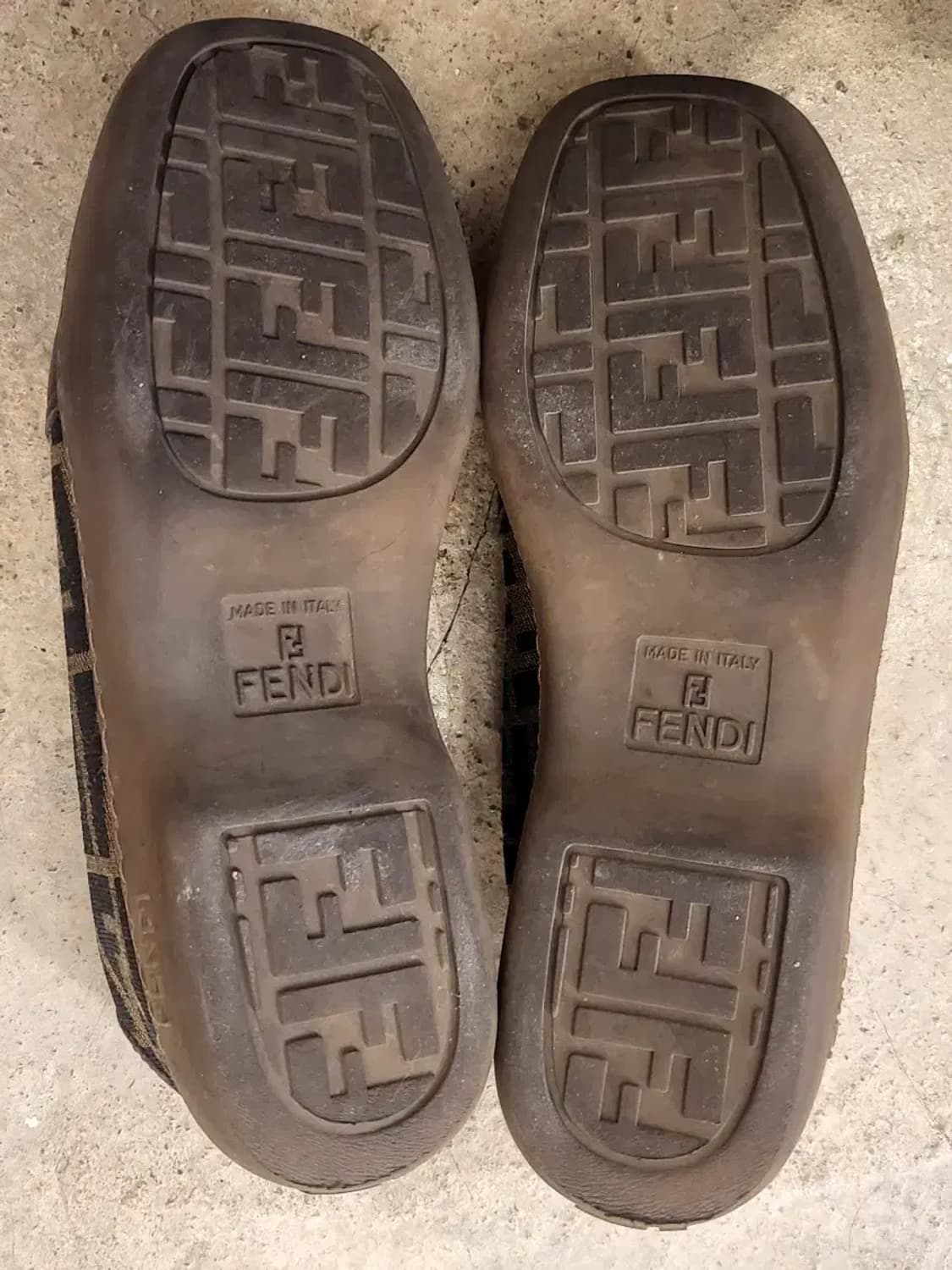 펜디 주카 스니커즈 245~250 상품이미지7