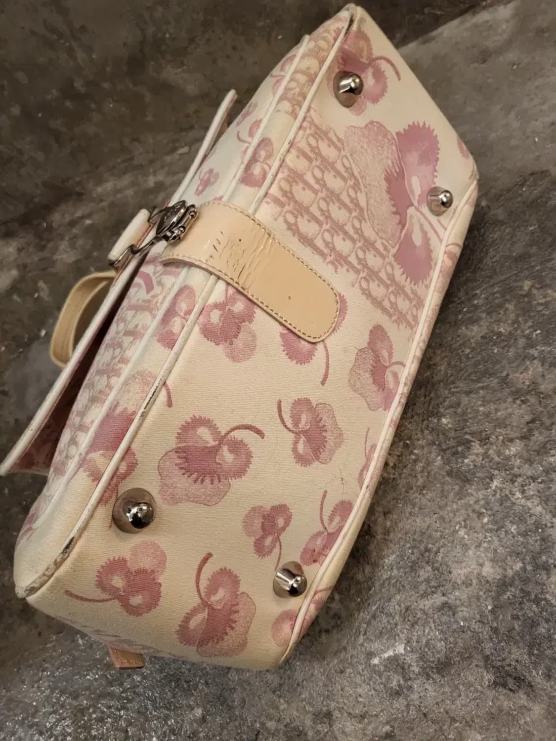 디올 핑크 트로터 핸드백 상품이미지6