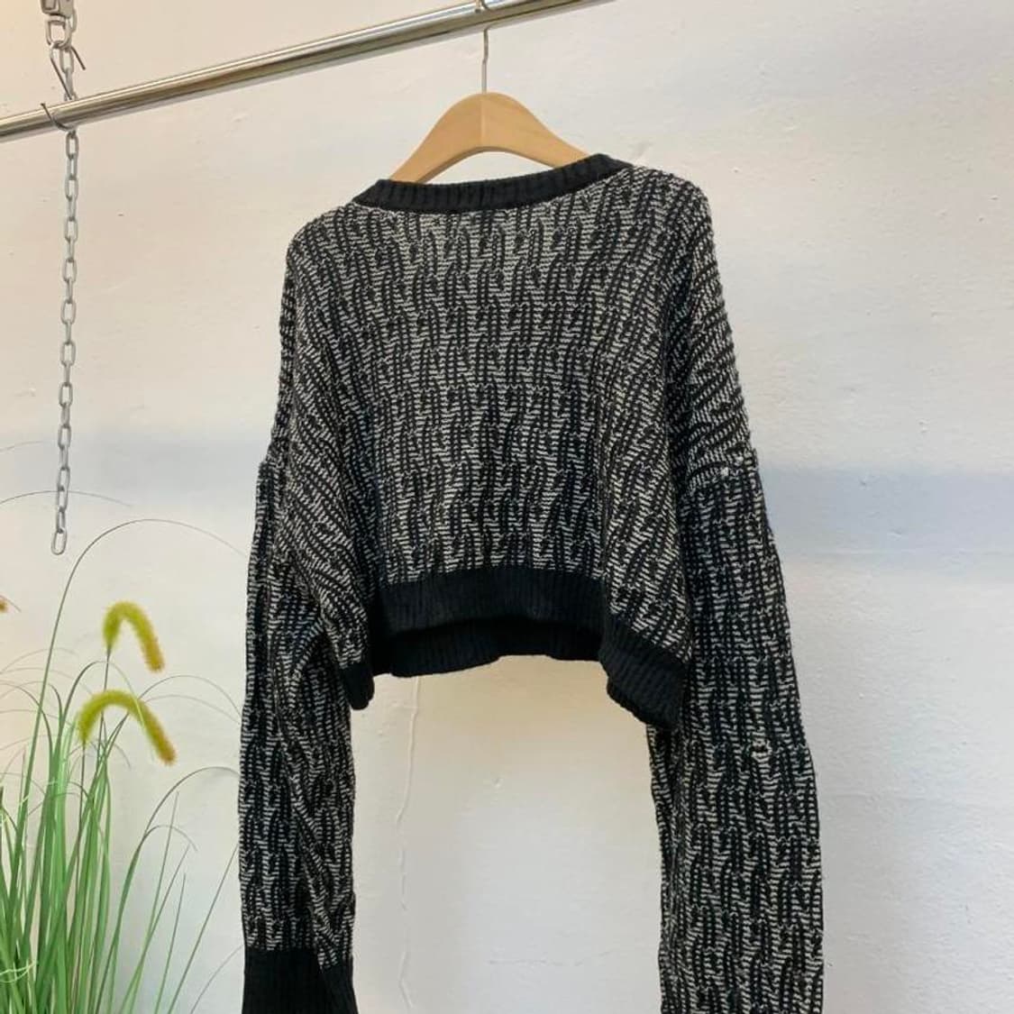 로리즈팜 패턴 크롭 니트 여성 상품이미지2