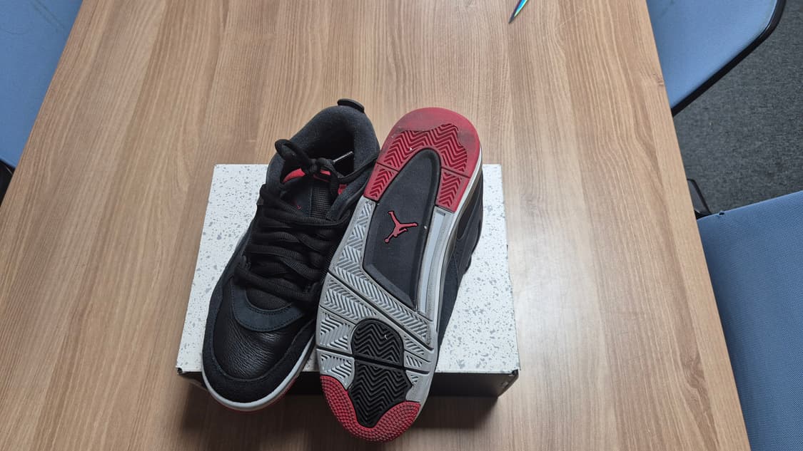 나이키 에어 조던 4 RM 블랙 레드 270mm 상품이미지5