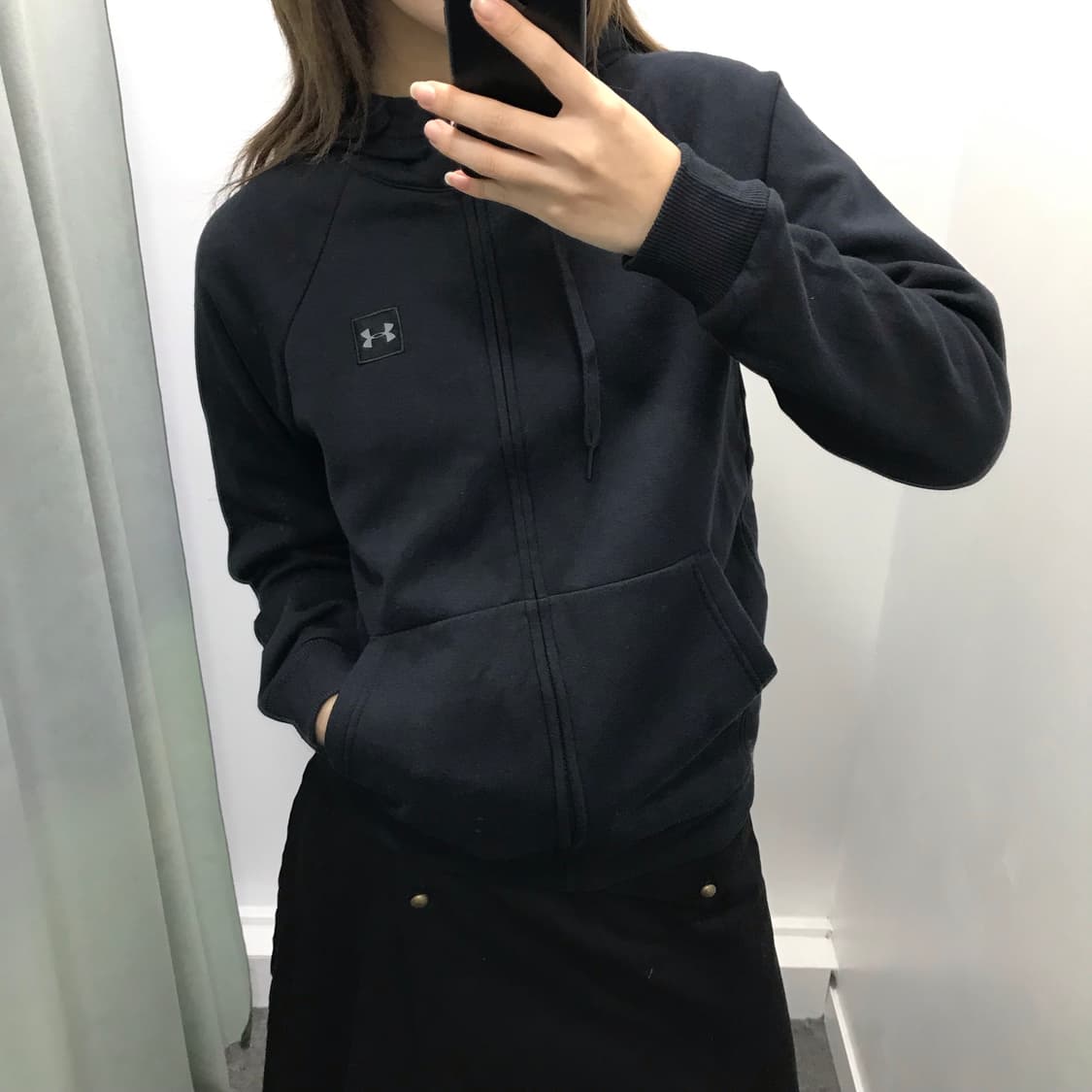언더아머 블랙 후드집업 상품이미지2