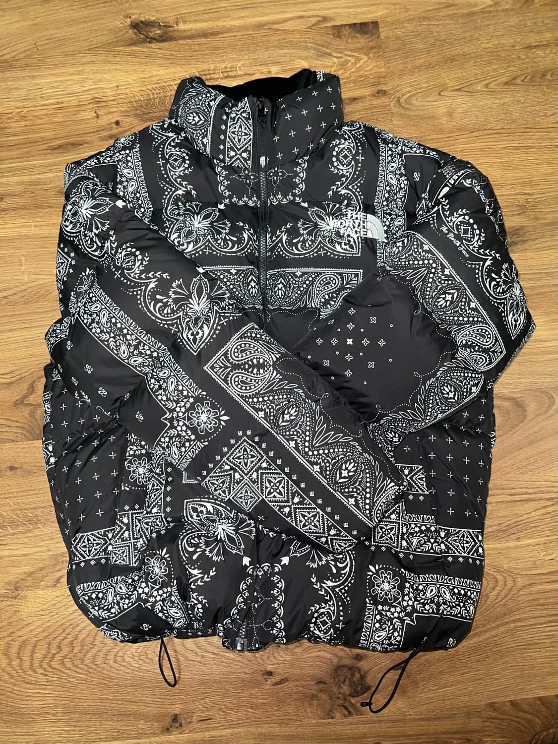 노스페이스 패딩 판매합니다 상품이미지3