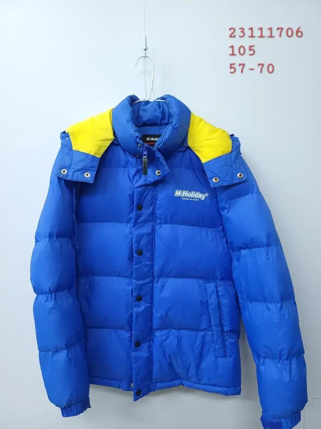 엠홀리데이 105 XL 패딩점퍼,실측57-70, 때탐있음 상품이미지1