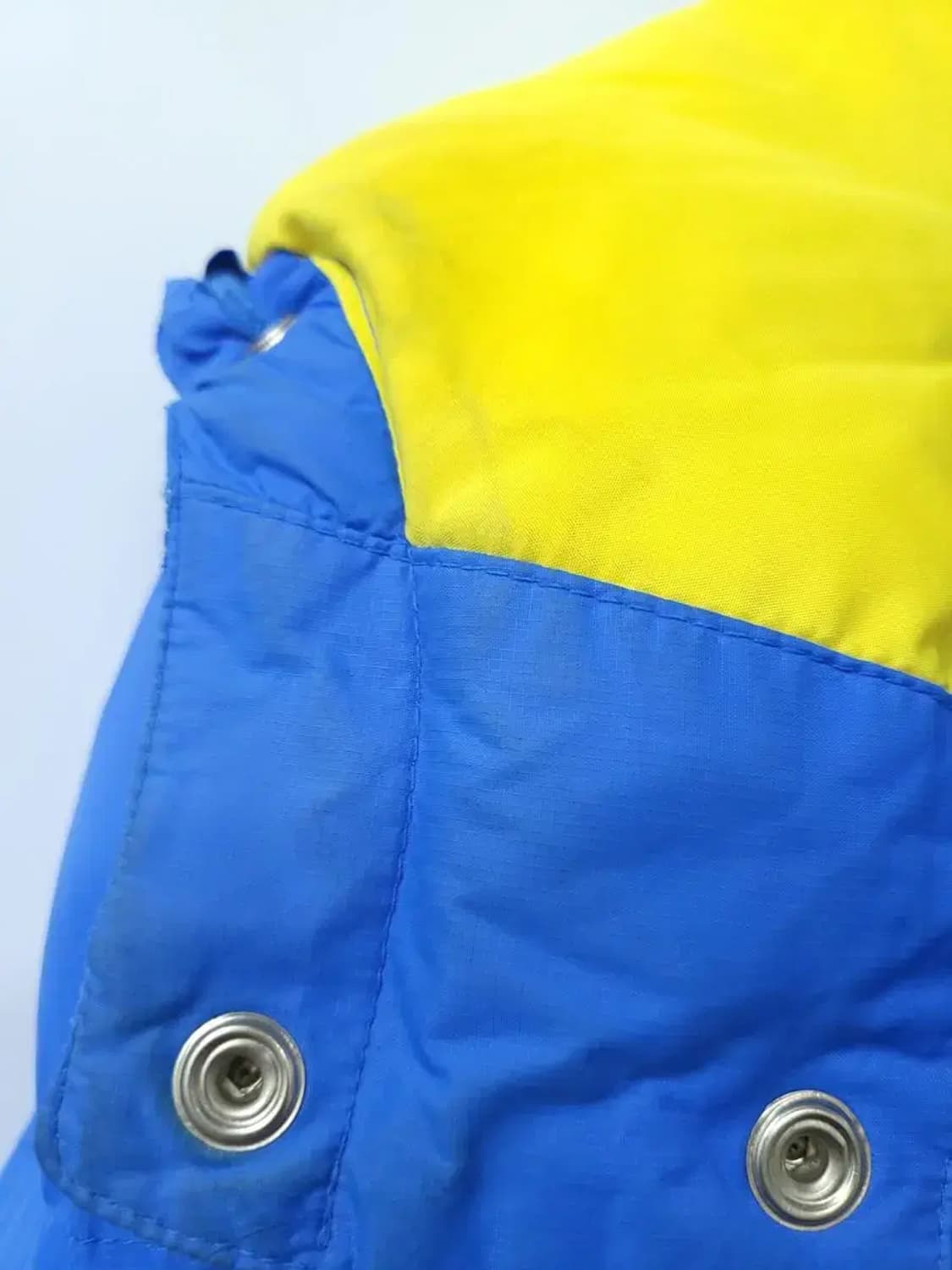 엠홀리데이 105 XL 패딩점퍼,실측57-70, 때탐있음 상품이미지5