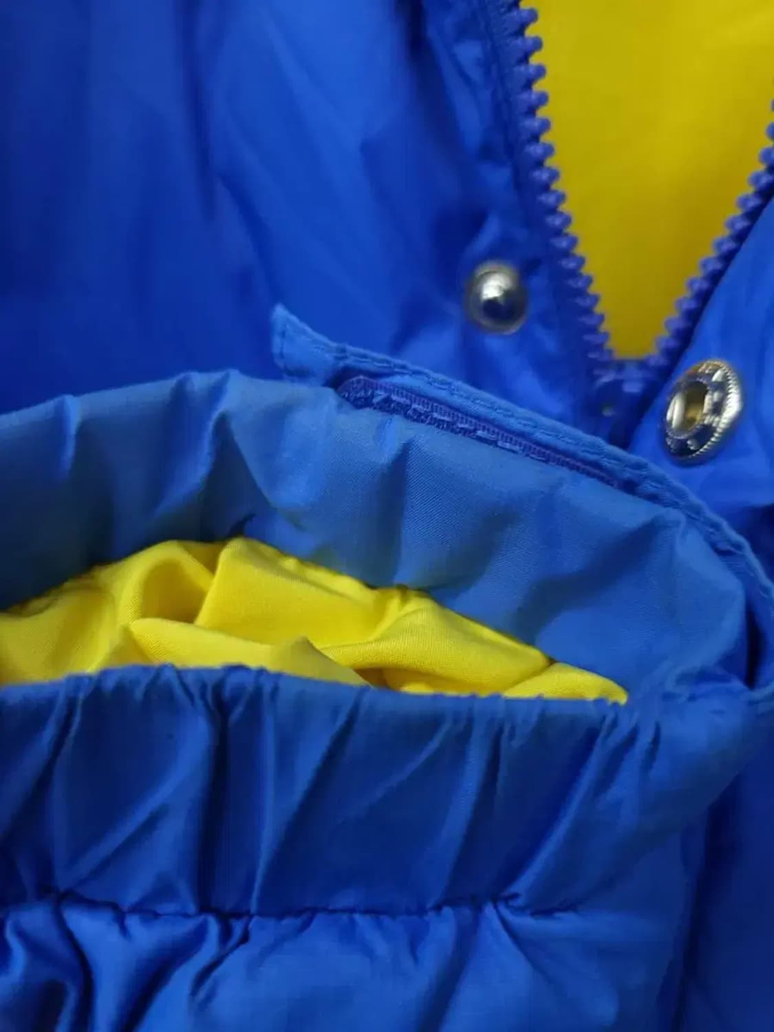 엠홀리데이 105 XL 패딩점퍼,실측57-70, 때탐있음 상품이미지7