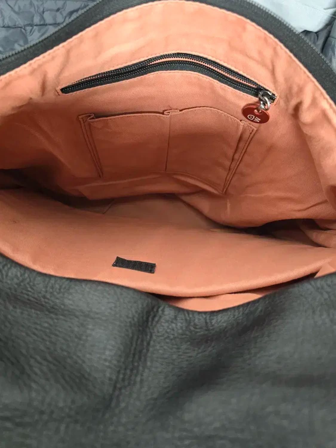 가방)만다리나덕 멜로우 레더 백팩 상품이미지3