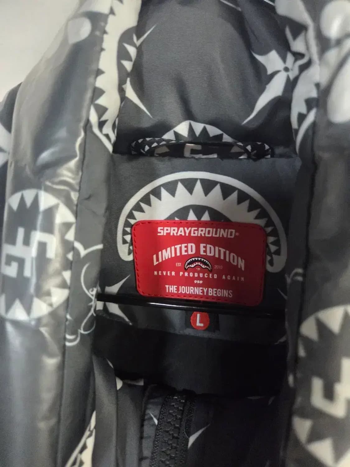 SPRAYGROUND 스프레이그라운드 L 패딩점퍼 63-72 상품이미지3