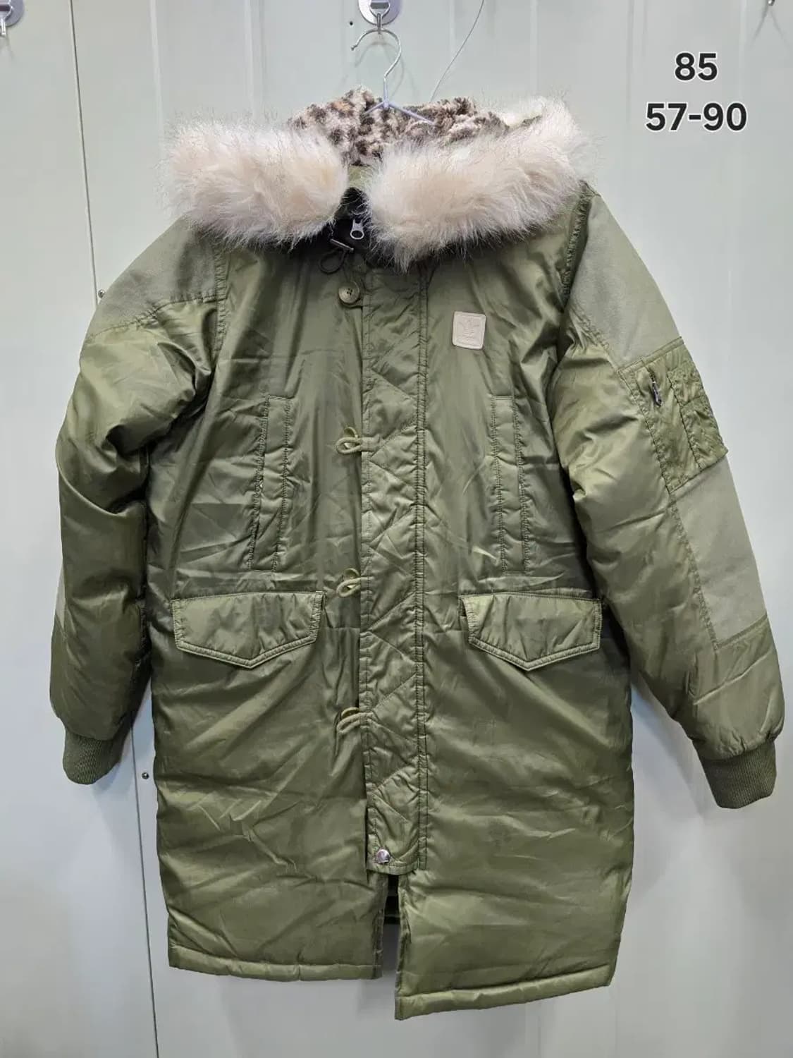 아디다스 오리지널스 덕 다운 롱 봄버 자켓85,실측57-90 상품이미지1