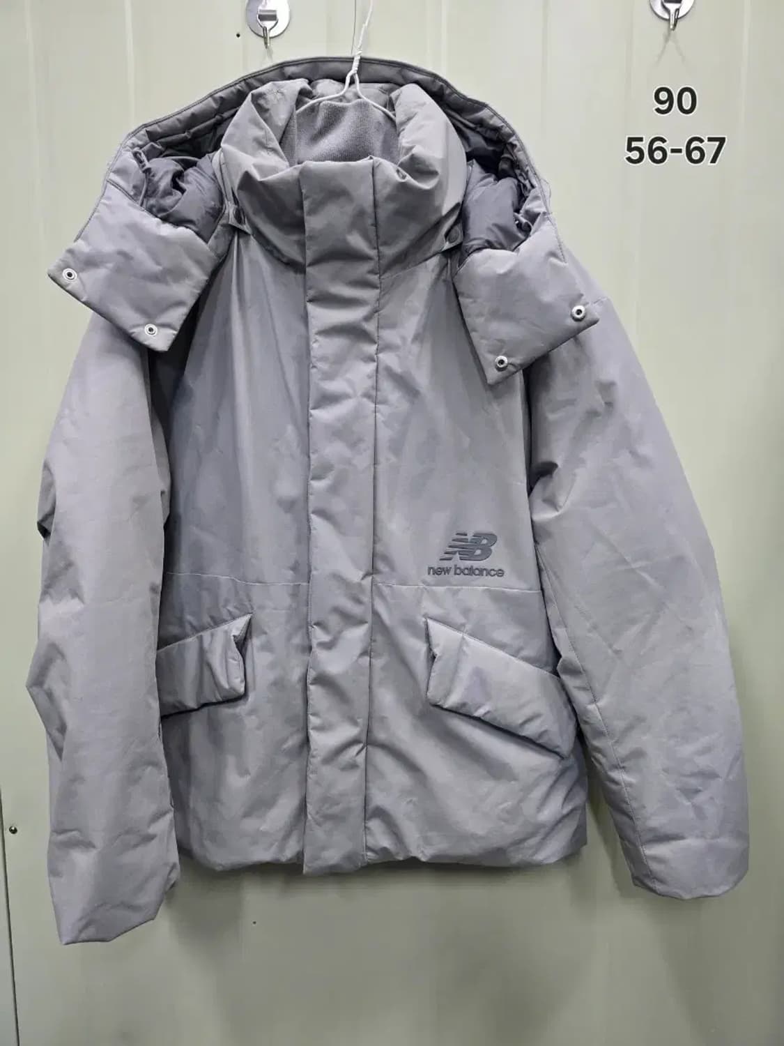 뉴발란스 UNI 케이브 구스다운 재킷90,실측56-97 상품이미지1