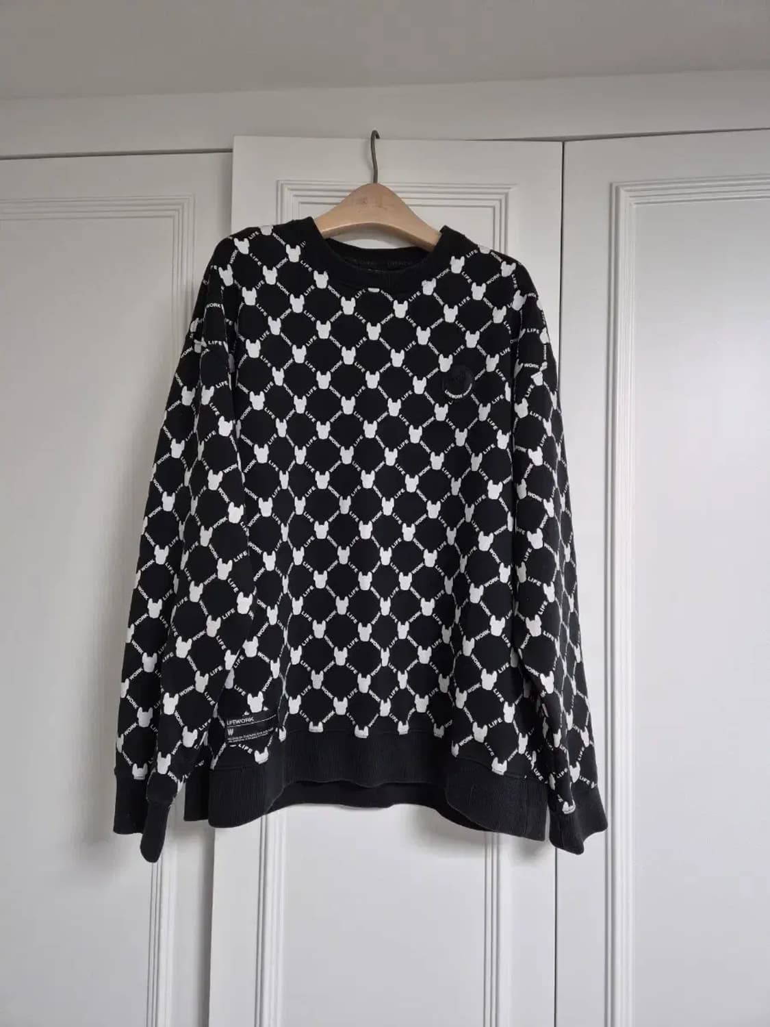 라이프워크 패턴 맨투맨 블랙 L 63-70 (XL도 가능) 상품이미지2