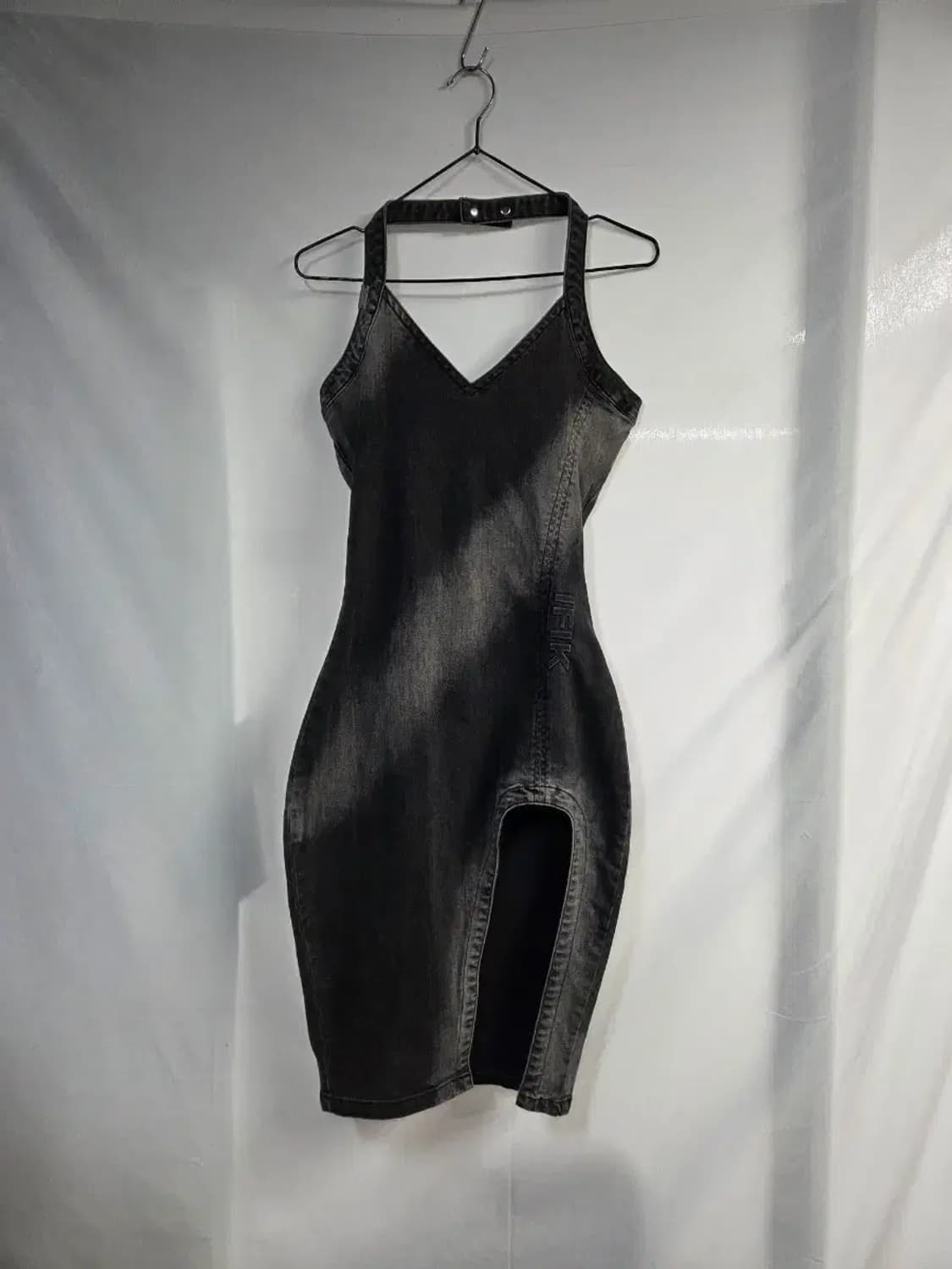 IFIK 데님 12사이즈 홀터넥 슬릿 원피스, 홀터 확인필 상품이미지1