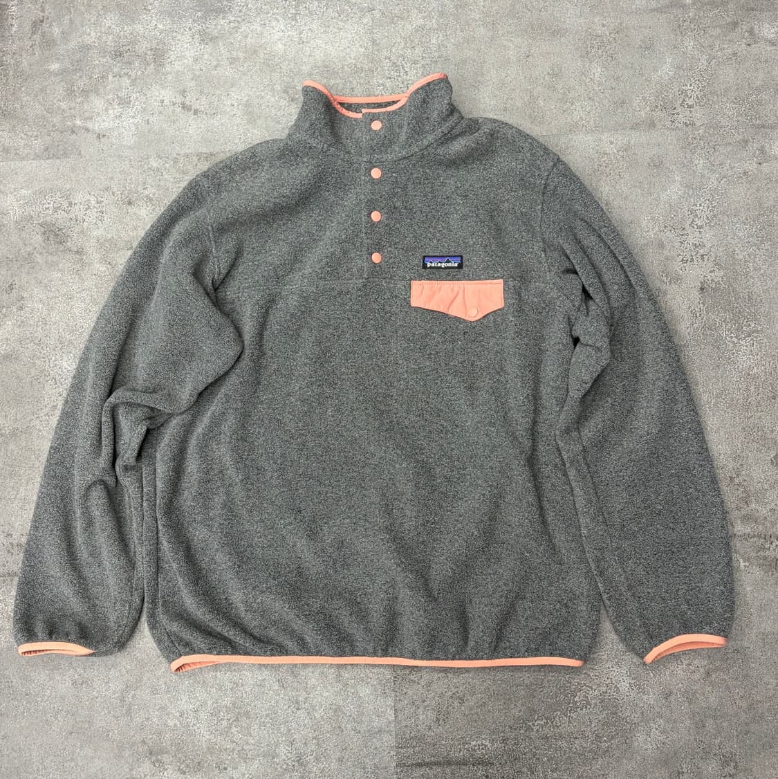 10s 파타고니아 신칠라 회색 플리스 풀오버 상품이미지1