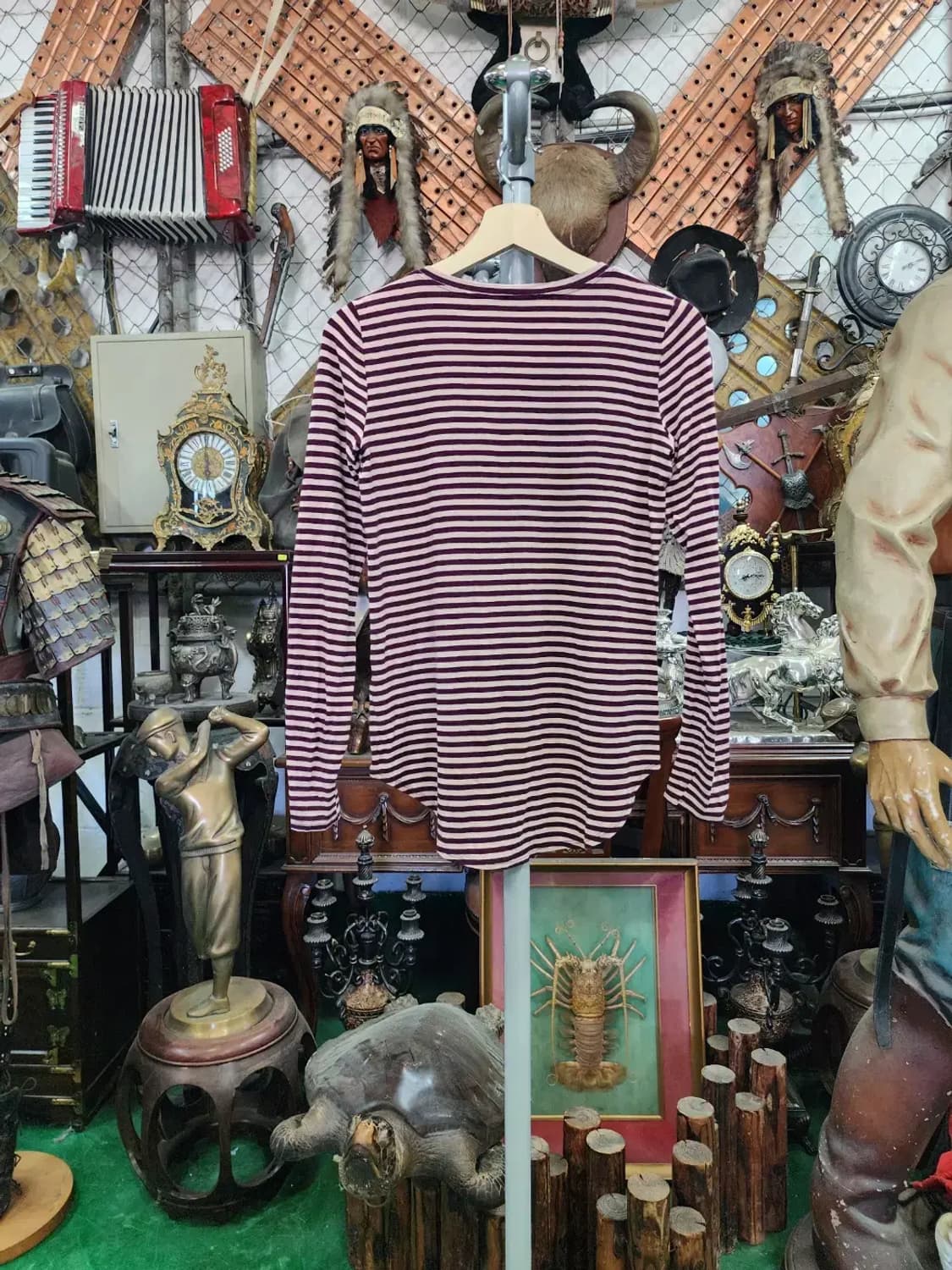 [theory] 띠어리 버건디 스트라이프 라운드 긴팔 S 상품이미지2