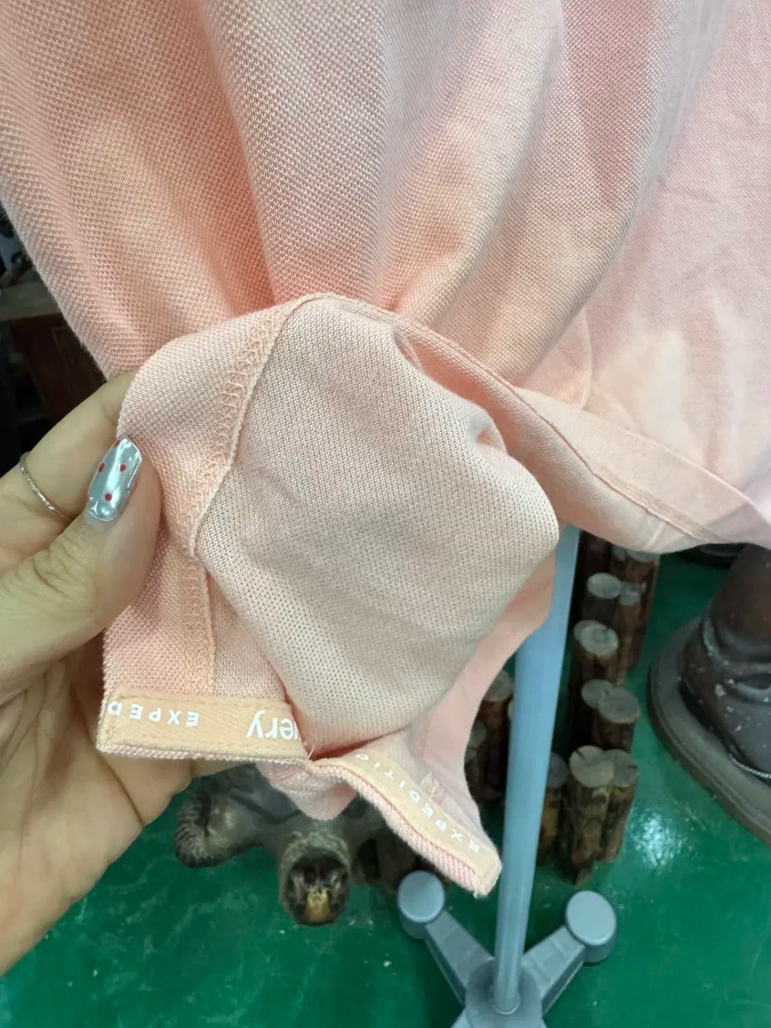 디스커버리 연핑크 카라 티셔츠 140 상품이미지7