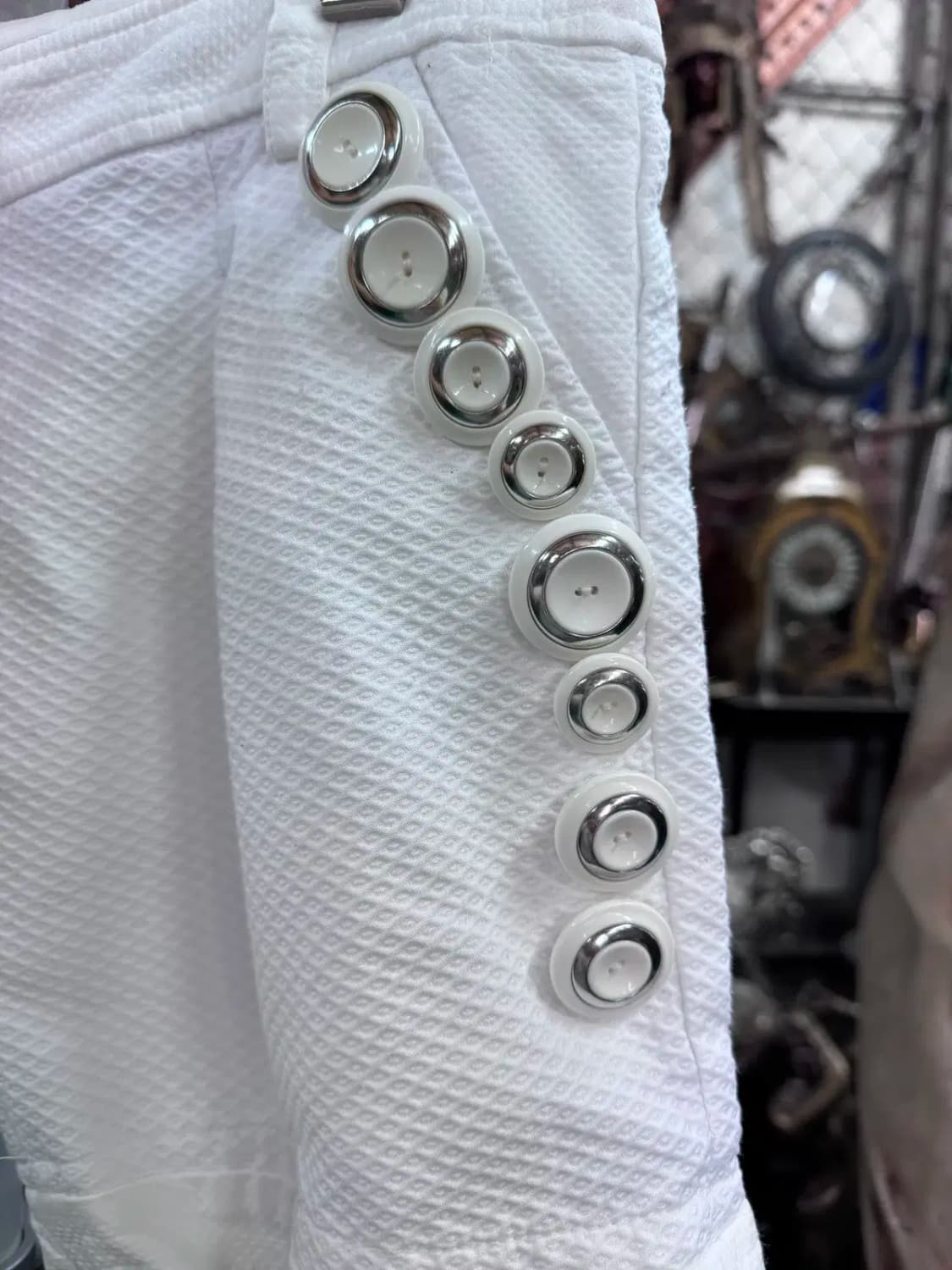 D&G 돌체앤가바나 단추포인트 반바지 상품이미지3
