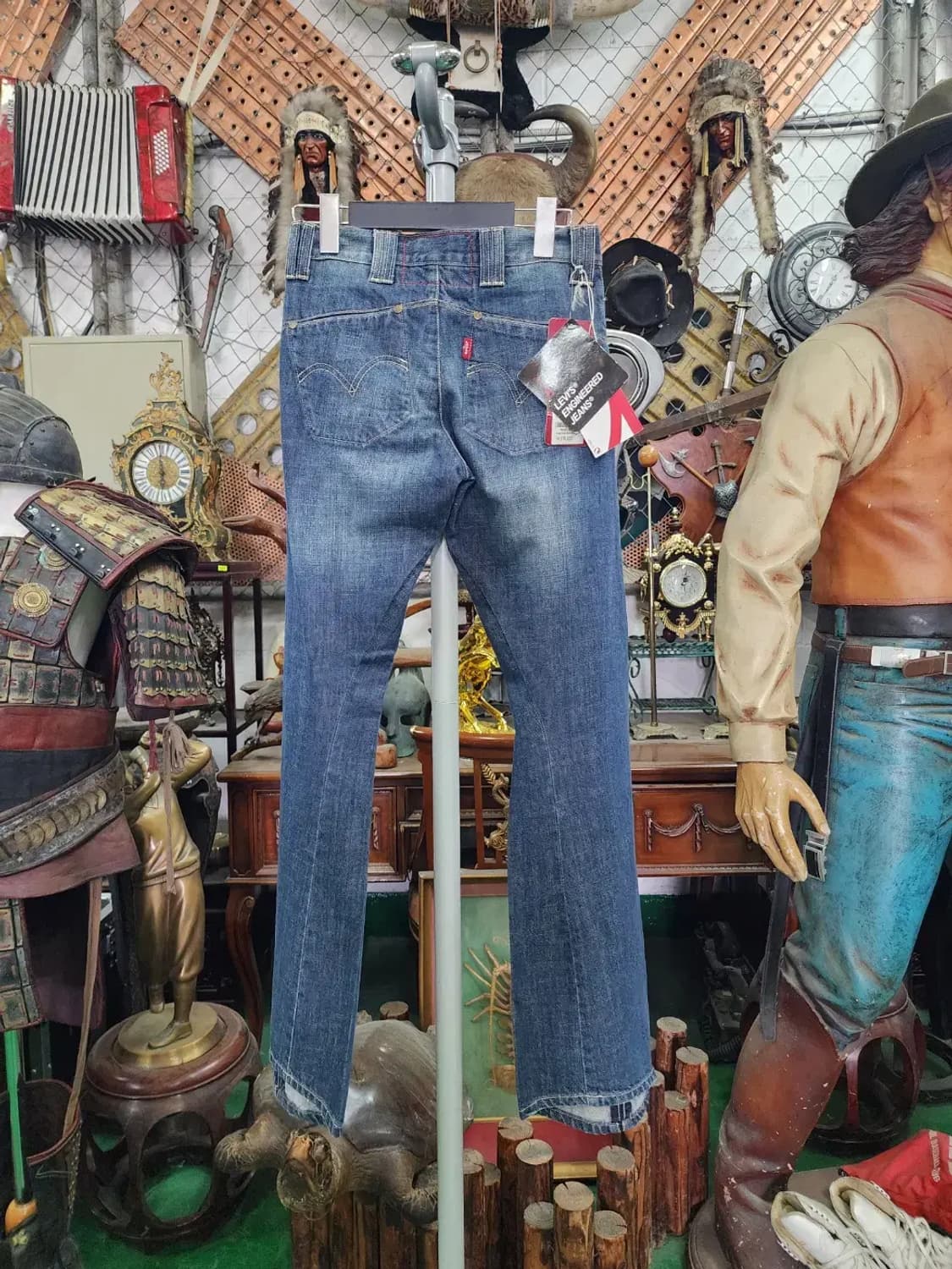 [Levis] 리바이스 엔지니어드진 여성 구제 부츠컷 청바지 w67/86 상품이미지2