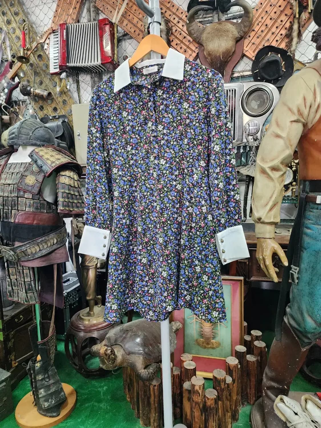 [CLOSETbyRYAN] 클로젯바이란 꽃무늬 플라워 셔츠 미니원피스 상품이미지2