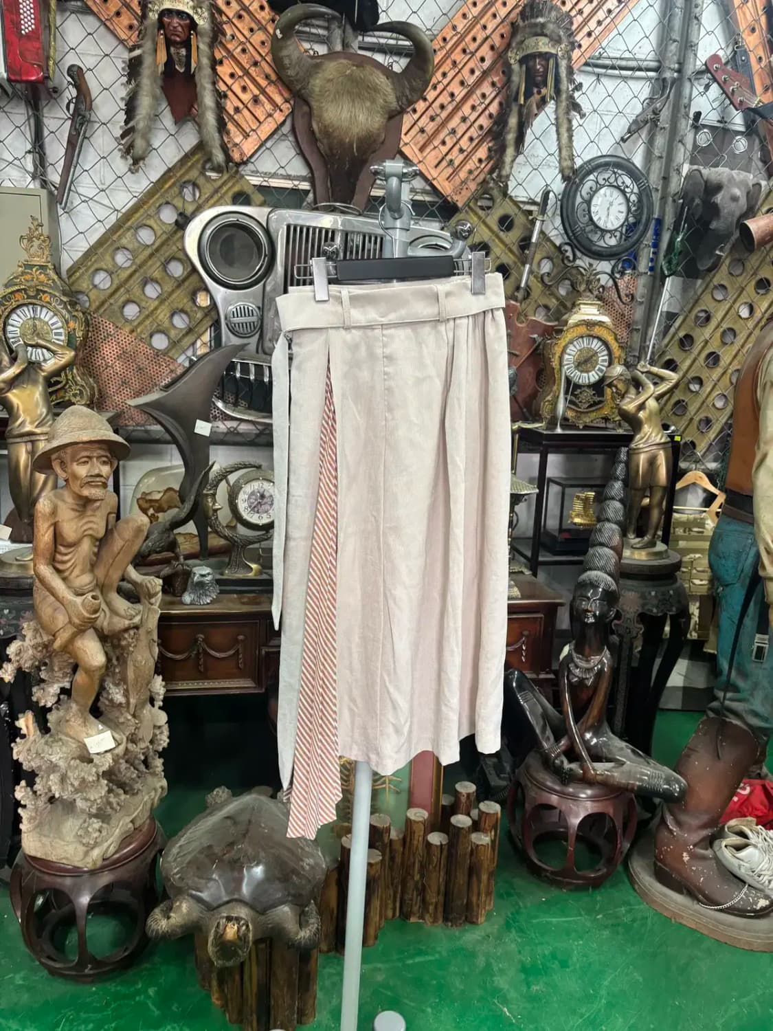 칼라 언발 플리츠 배색  허리 벨트 롱 스커트 상품이미지4