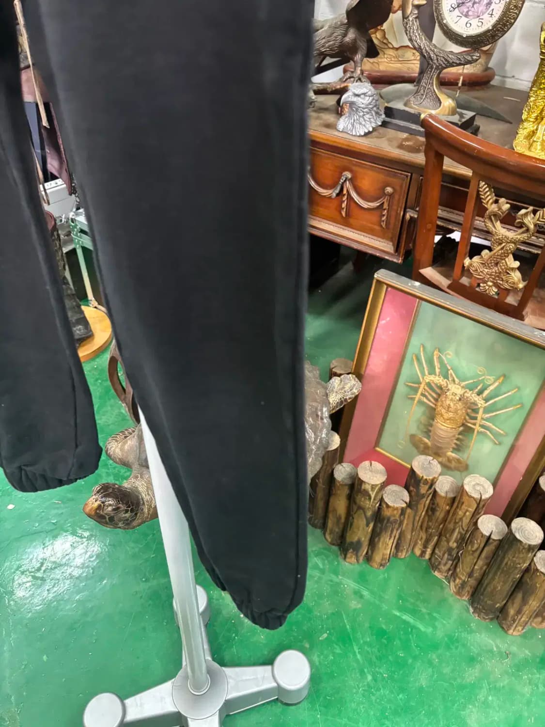 셀린느 로고 트레이닝 조거 팬츠 상품이미지3