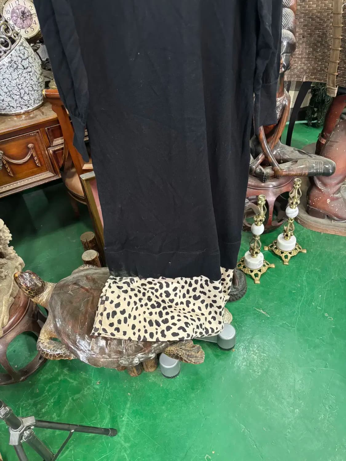 앞뒤 코디가 가능한 카라 니트 밑단 호피 레이어드 원피스 100 상품이미지3